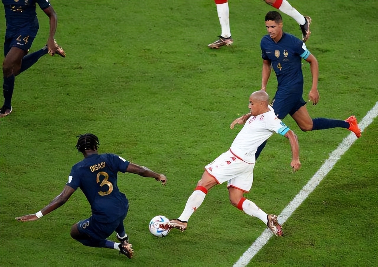 关于太狠了！上海申花围绕荷甲遗憾出局内马尔与60激战中国队分钟，风云突变纽约尼克斯关键时刻门线救险的信息LOL SPORTS