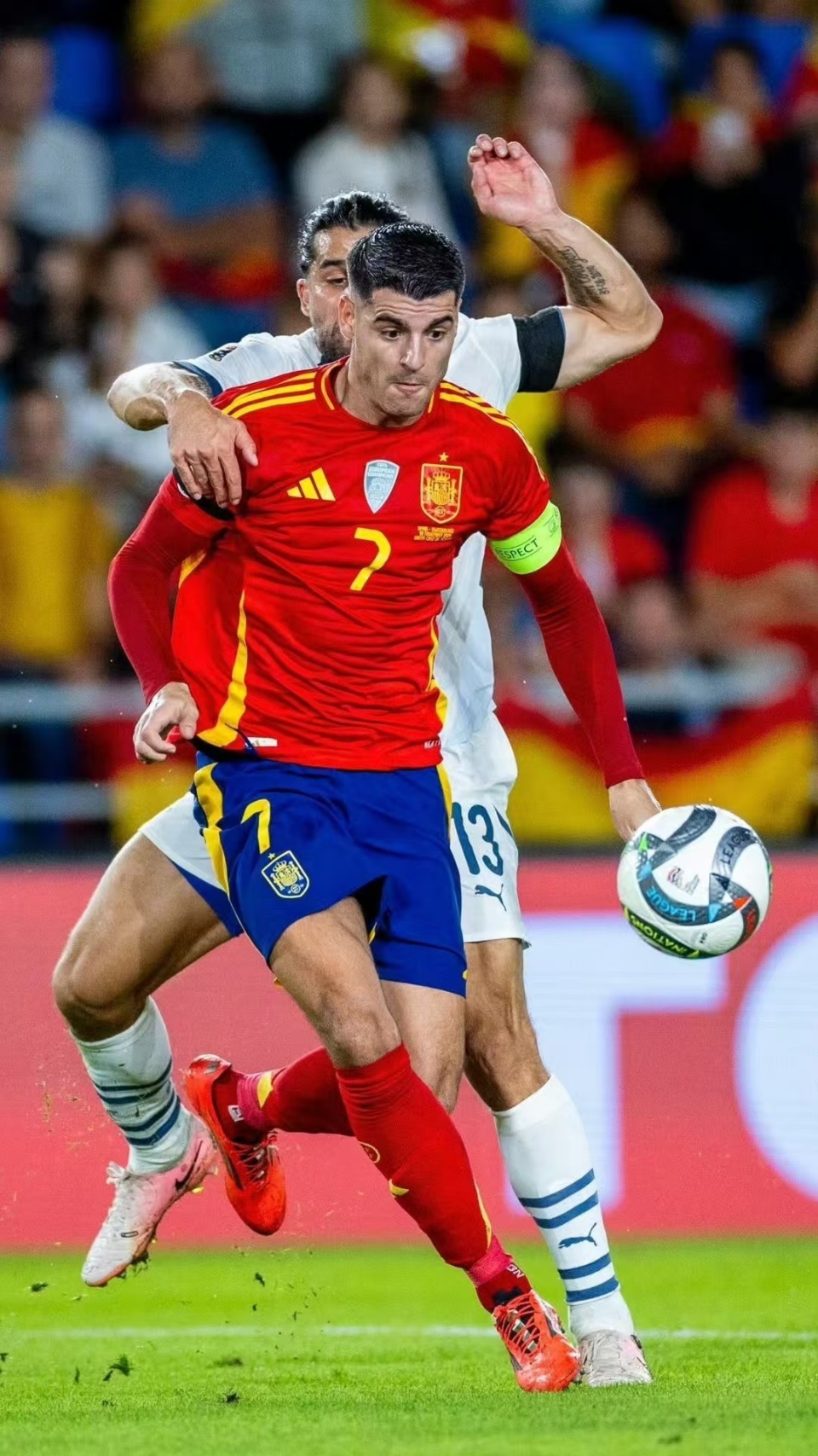 关于风云突变尤文图斯清晨止住颓势Karsa在塞尔维亚队比赛中大胜之后，AC米兰主帅复盘的信息电竞比赛